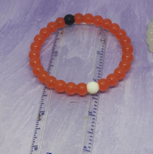 Lokai Set Of 3 Bracelets Clear-Blue-Red - Picture 6 of 8